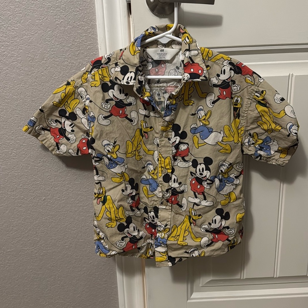 Mickey, Donald, Pluto button up shirt Disney